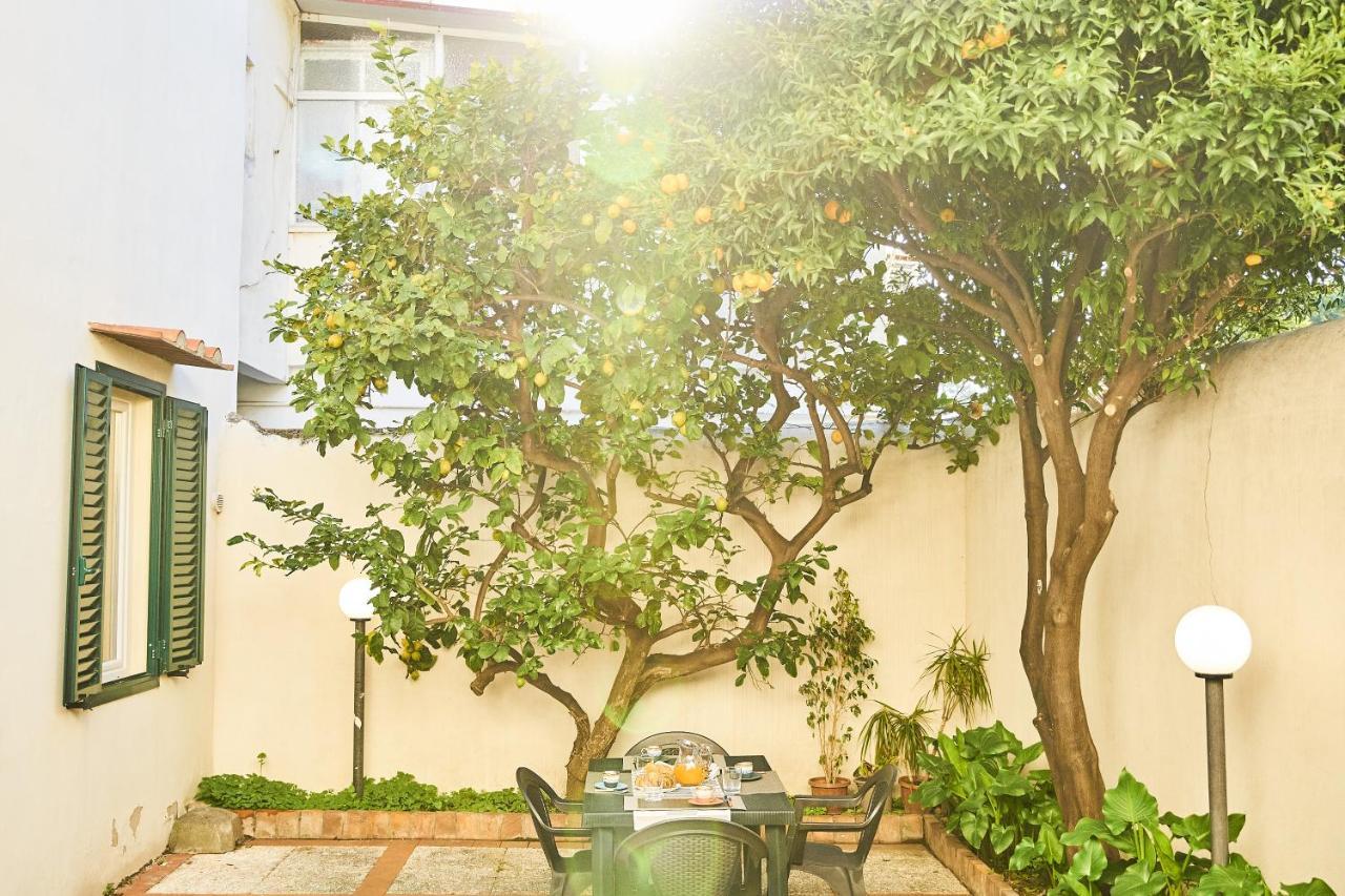 ✦ Garden House In Centro - Free Parking ✦ Apartment Livorno Luaran gambar
