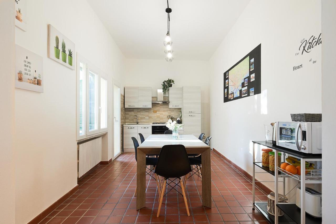 ✦ Garden House In Centro - Free Parking ✦ Apartment Livorno Luaran gambar